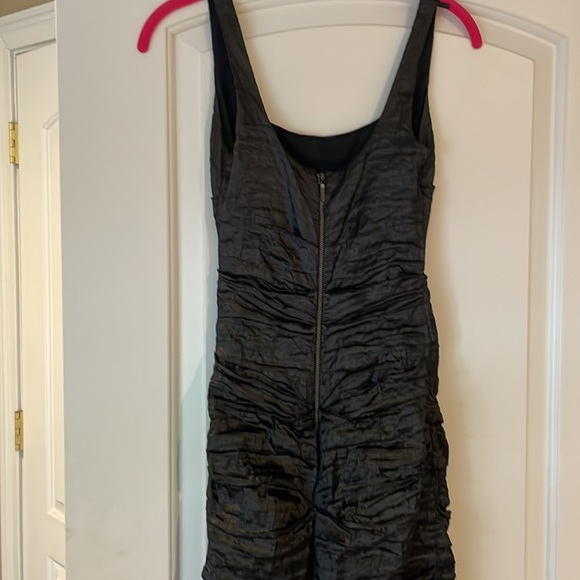 VGUC size 2 Nicole Miller gown - Picture 5 of 7